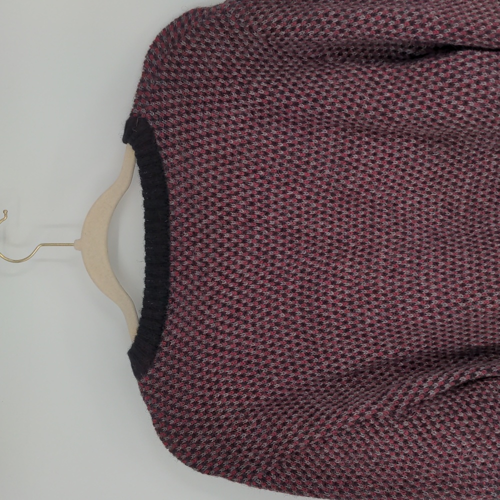 Tumi Knits Men's Alpaca Sweater Red Black Plaid Checkered Size Medium V Neck - Picture 10 of 14